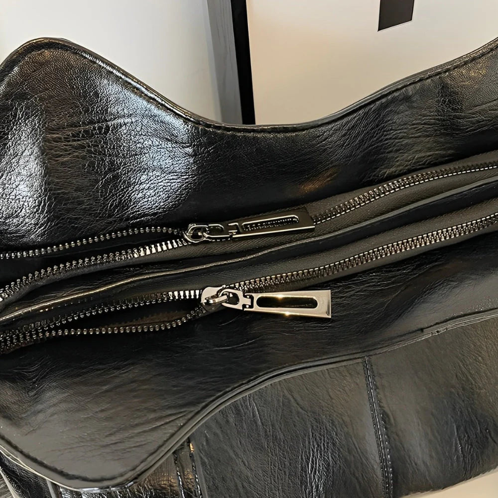 Karine - Multi pocket bag