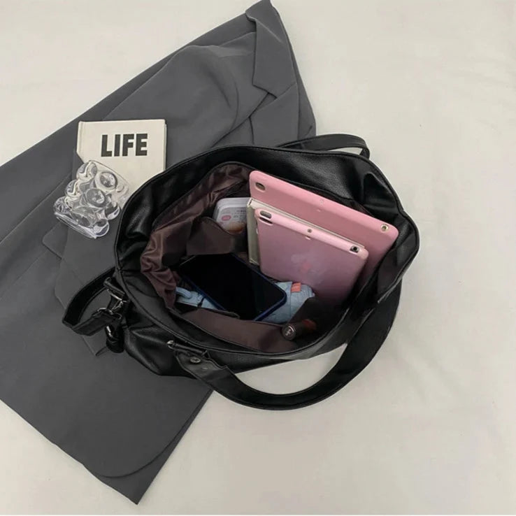 Christiane - Bag with a shoulder strap