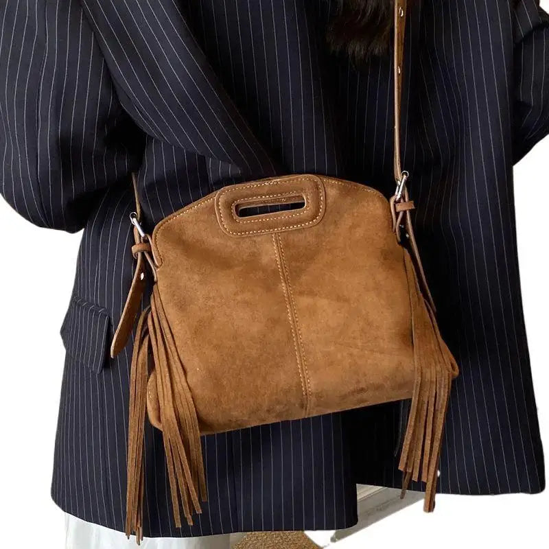 Athénaïs - Fringe shoulder bag