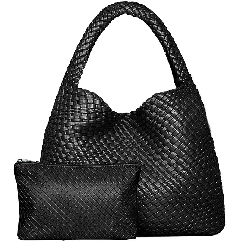 Louane - Woven hobo bag