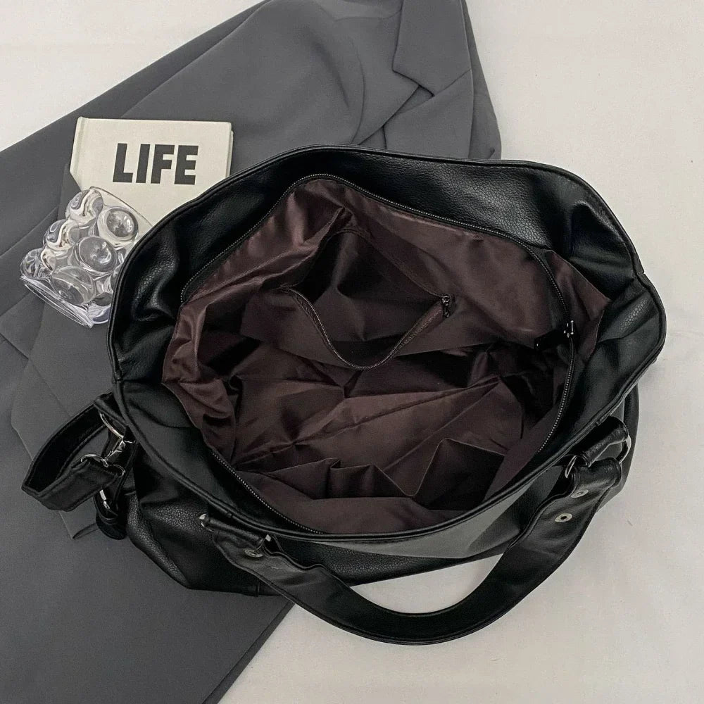 Christiane - Bag with a shoulder strap