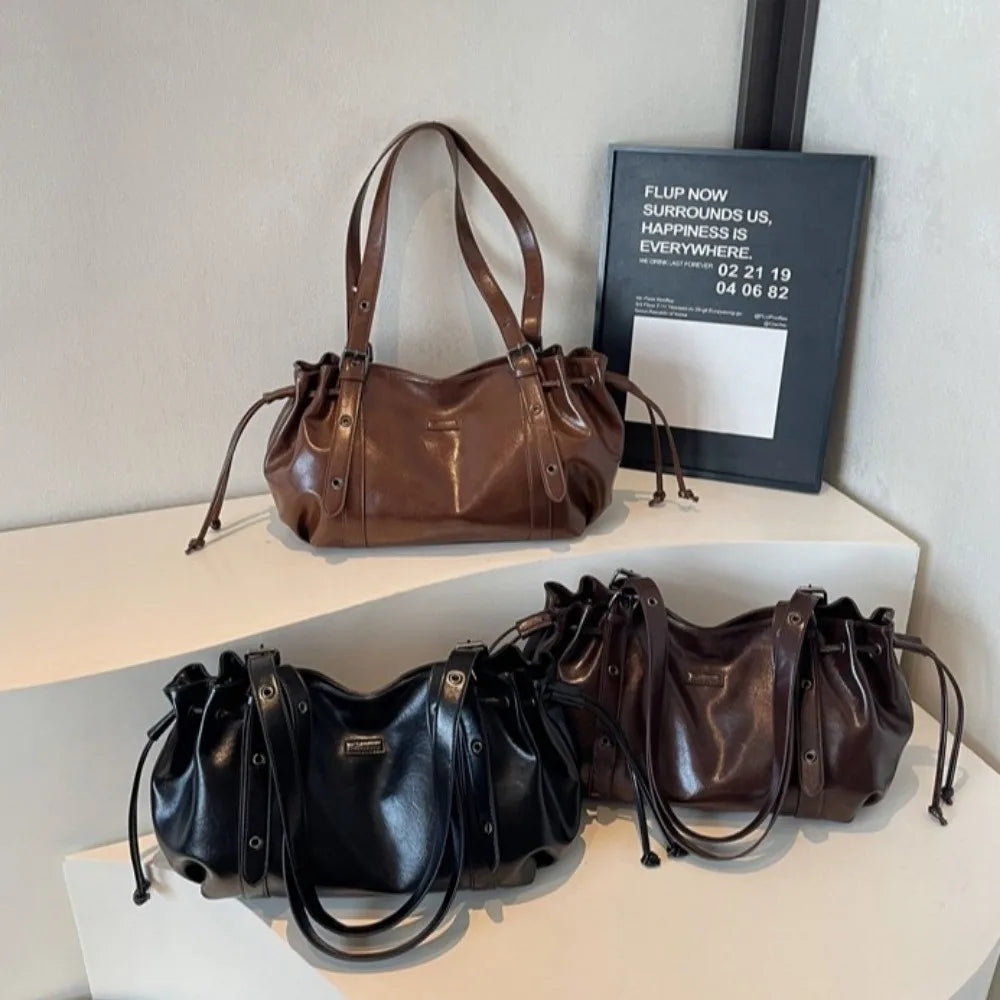 Sam – Spacious Shoulder Bag